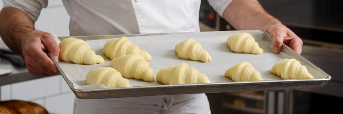 Алюминиевые противни для выпечки Алюминиевые противни для выпечки