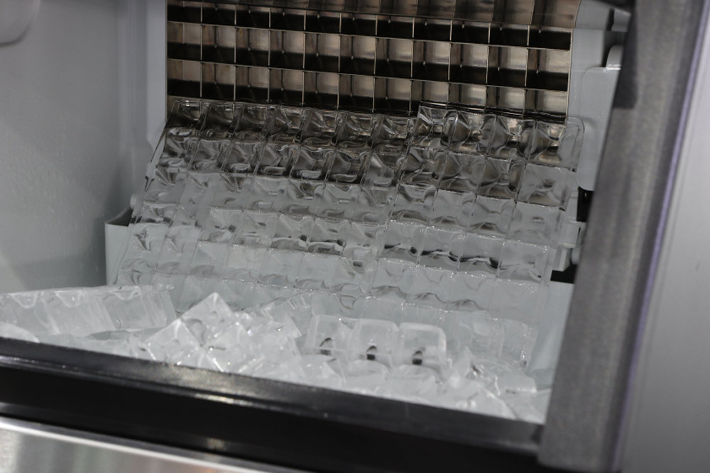 Ледогенератор кубикового льда Ледогенератор кубикового льда